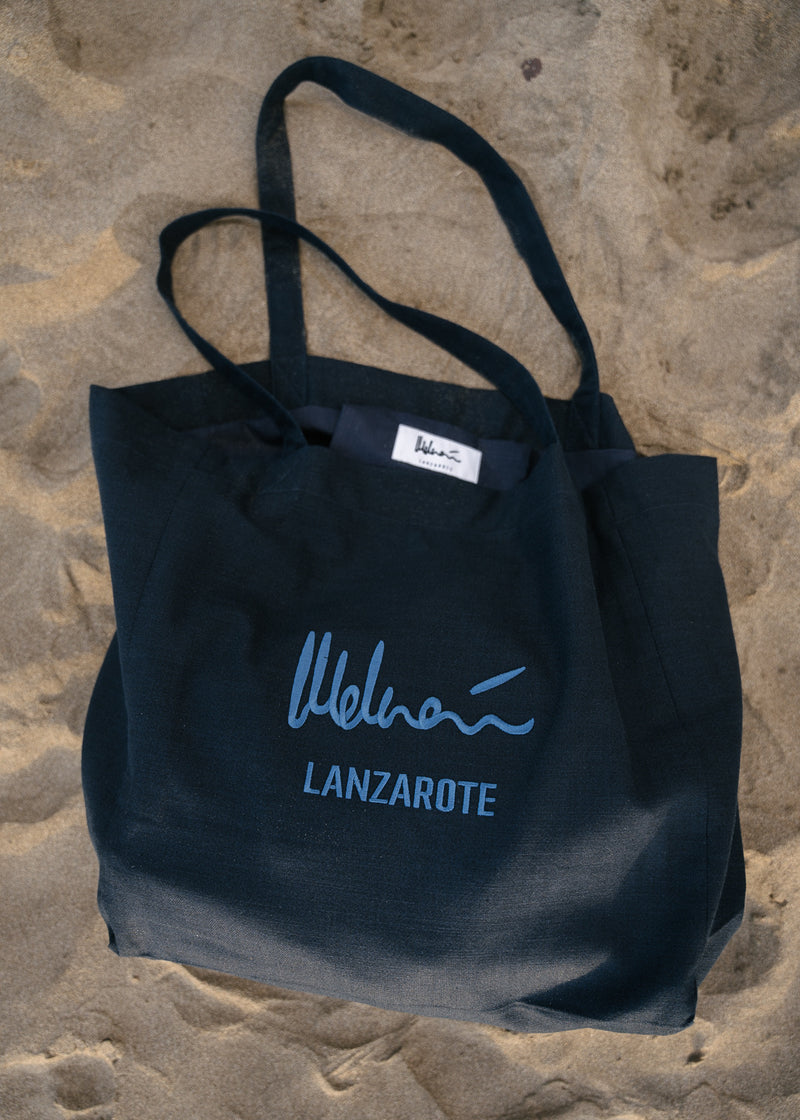 LA TOTE BAG EN AZUL MARINO